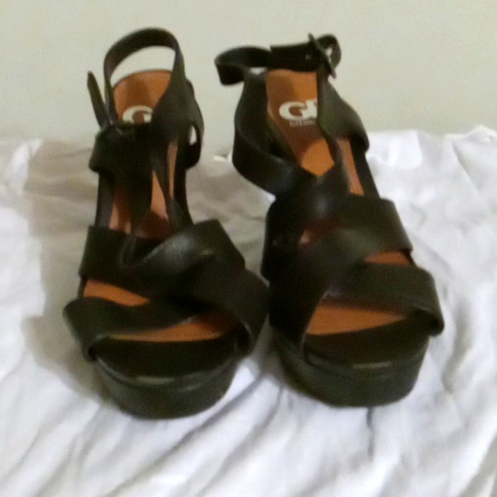 WOMEN'S dress shoes